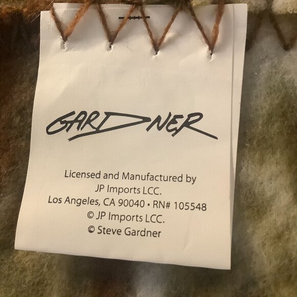 BullDog Theme Gardner Lap Coverlet 60" x 50" Brown Tones NWOT - Picture 7 of 8